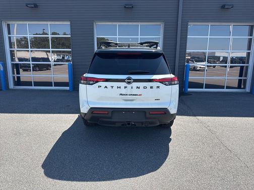 2025 Nissan Pathfinder Rock Creek 4WD