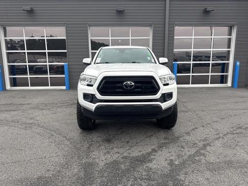 2021 Toyota Tacoma SR