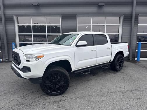 2021 Toyota Tacoma SR