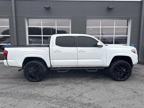2021 Toyota Tacoma SR