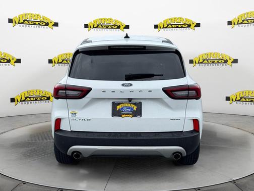 Oxford White 2024 Ford Escape Active