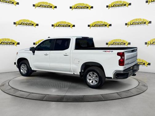 Summit White 2023 Chevrolet Silverado 1500 LT