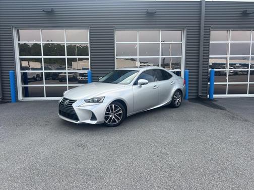 2019 Lexus IS 300 Base