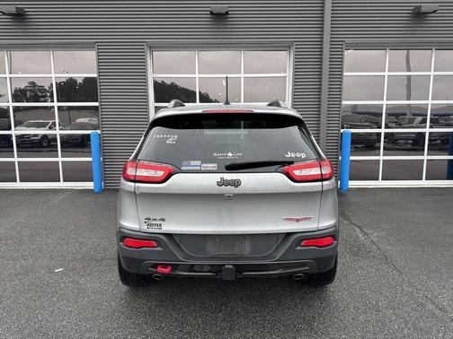 2017 Jeep Cherokee Trailhawk