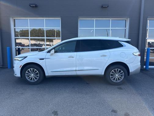 2022 Buick Enclave FWD Essence