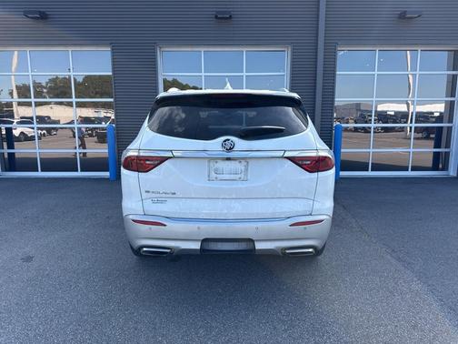2022 Buick Enclave FWD Essence