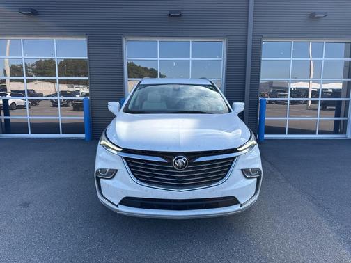 2022 Buick Enclave FWD Essence