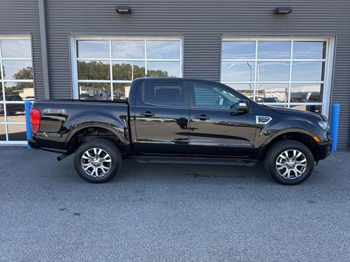 Shadow Black 2023 Ford Ranger LARIAT