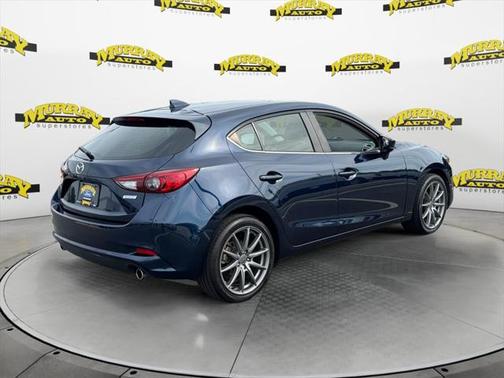 2018 Mazda Mazda3 Touring