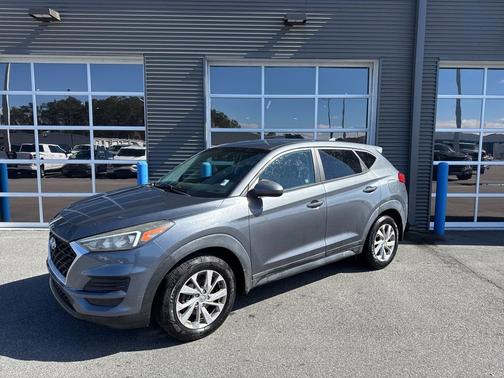 2019 Hyundai TUCSON SE