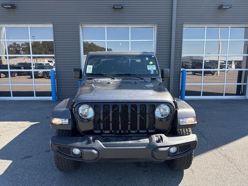 2023 Jeep Gladiator Willys 4x4