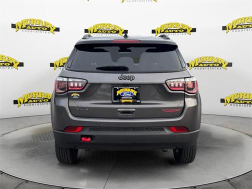 2024 Jeep Compass Trailhawk