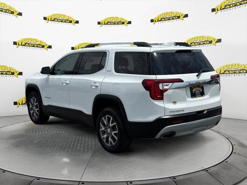 2023 GMC Acadia FWD SLT