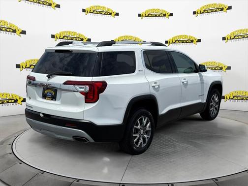 2023 GMC Acadia FWD SLT