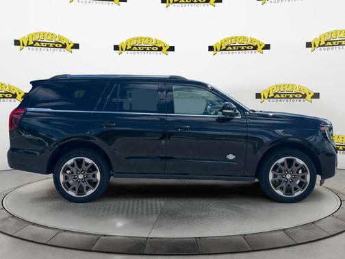 Agate Black Metallic 2027 Ford Expedition King Ranch