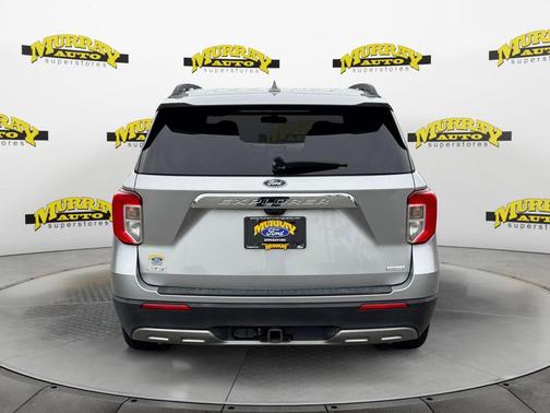 Iconic Silver Metallic 2020 Ford Explorer XLT