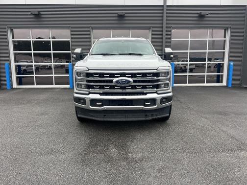 2023 Ford F-350 Lariat