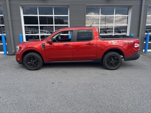 2023 Ford Maverick Lariat