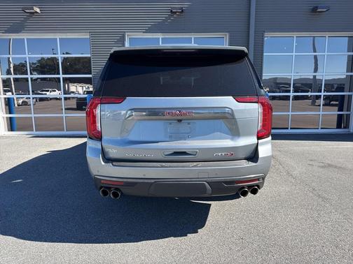 2023 GMC Yukon 4WD AT4