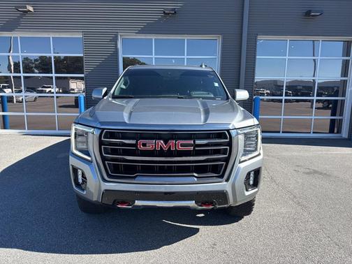 2023 GMC Yukon 4WD AT4
