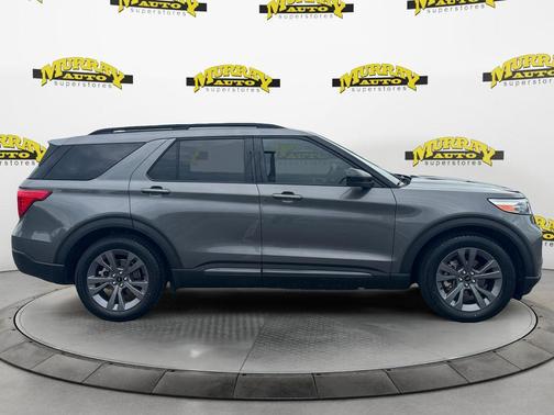 Carbonized Gray Metallic 2023 Ford Explorer XLT