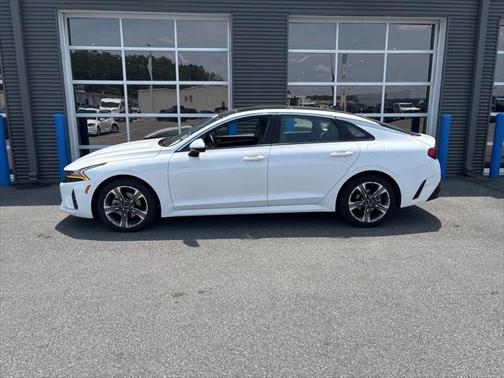2023 Kia K5 EX