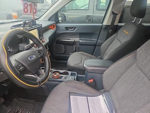 2023 Ford Maverick XLT