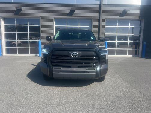 2022 Toyota Tundra SR