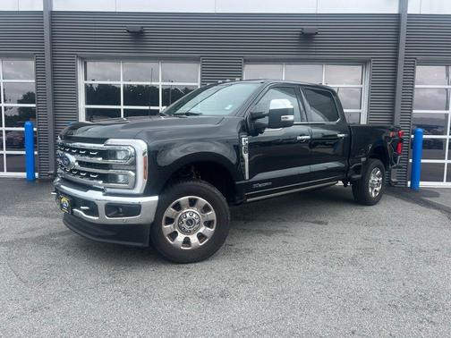 Agate Black Metallic 2024 Ford F-350 Lariat