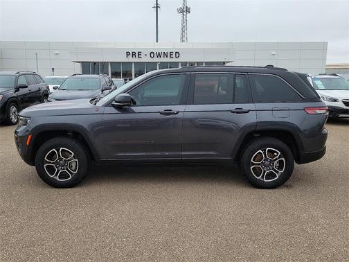 2022 Jeep Grand Cherokee Trailhawk
