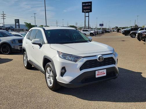 Super White 2020 Toyota RAV4 XLE