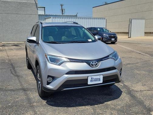 2016 Toyota RAV4 XLE