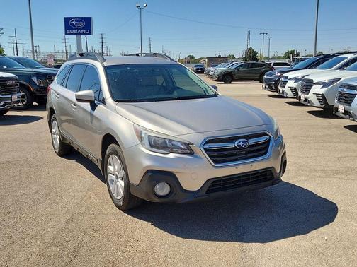 Tungsten Metallic 2018 Subaru Outback 2.5i Premium