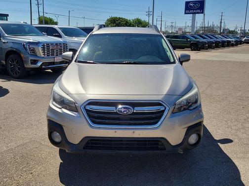 Tungsten Metallic 2018 Subaru Outback 2.5i Premium