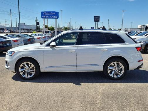 2021 Audi Q7 55 Premium Plus