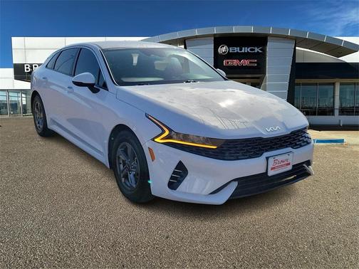 2022 Kia K5 LXS