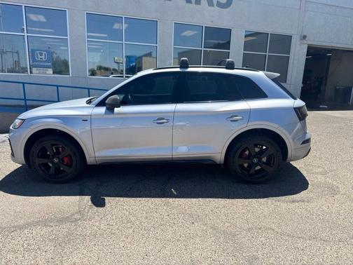 Florett Silver Metallic 2024 Audi Q5 45 S line quattro Premium