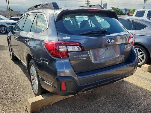 2018 Subaru Outback 2.5i