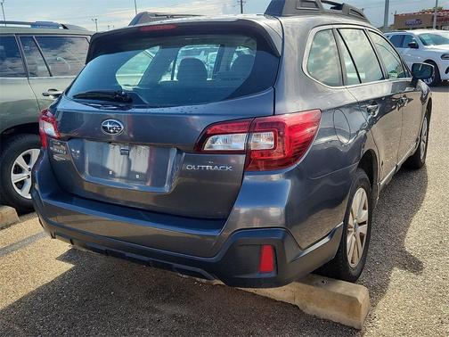 2018 Subaru Outback 2.5i