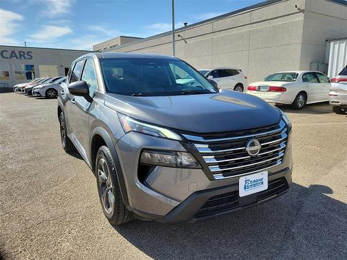 2025 Nissan Rogue SV