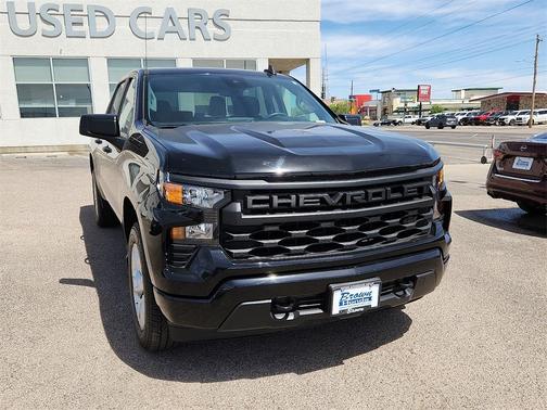 2024 Chevrolet Silverado 1500 Custom