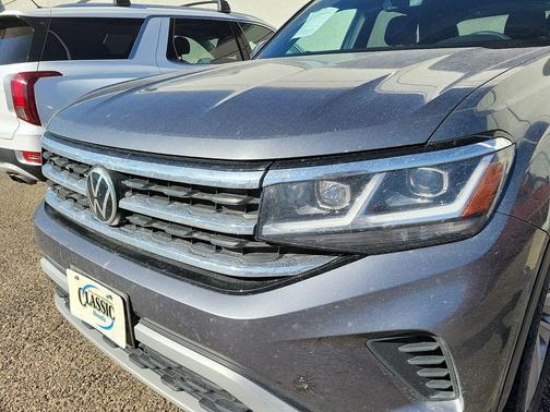 2022 Volkswagen Atlas Cross Sport 3.6L V6 SE w/Technology