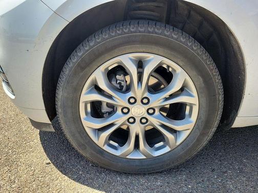 White Frost Tri-Coat 2021 Buick Enclave Avenir