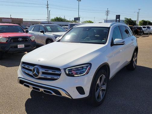 White 2022 Mercedes-Benz GLC 300 Base