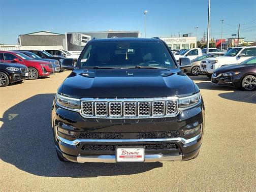 2023 Jeep Grand Wagoneer Series III