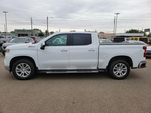 Summit White 2022 Chevrolet Silverado 1500 LTZ