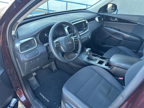 2020 Kia Sorento LX