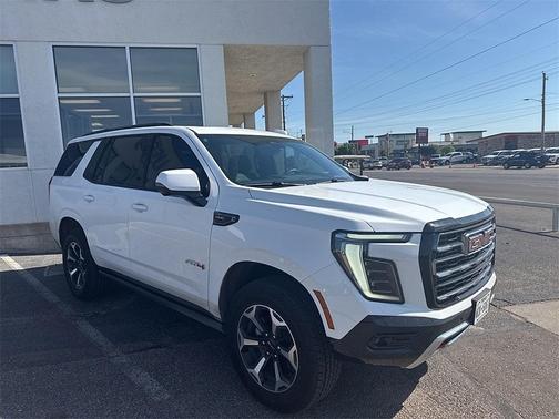 2025 GMC Yukon AT4