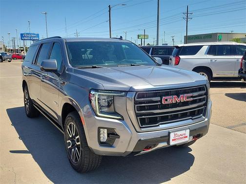 2022 GMC Yukon XL AT4