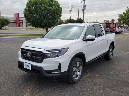 Platinum White Pearl 2026 Honda Ridgeline RTL